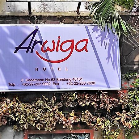 Arwiga Hotel Bandung Exterior foto