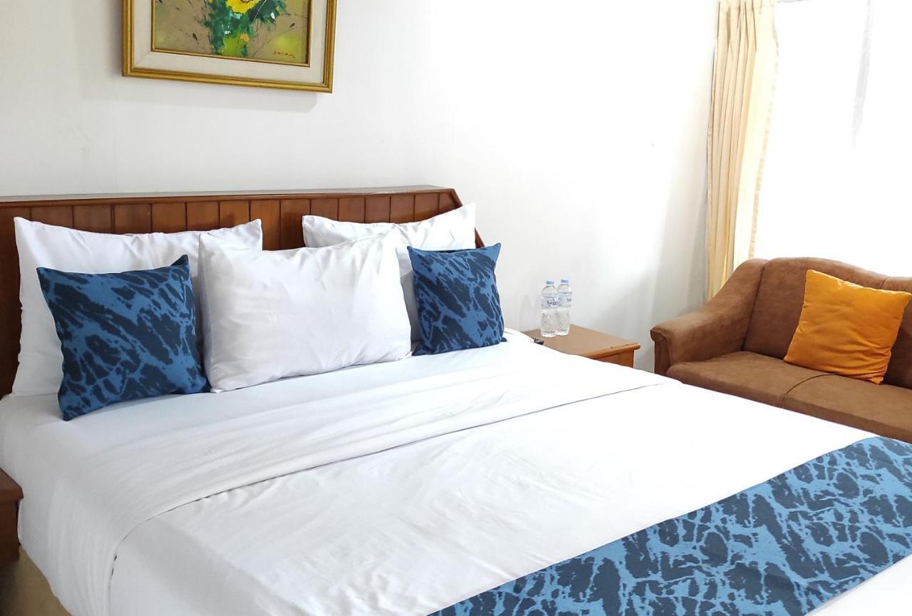 Arwiga Hotel Bandung Exterior foto