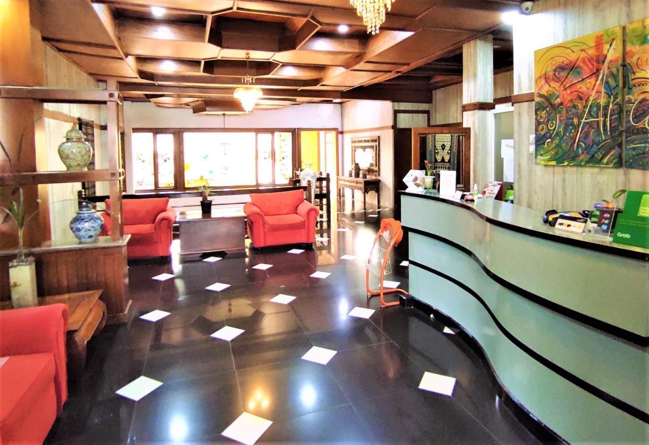 Arwiga Hotel Bandung Exterior foto