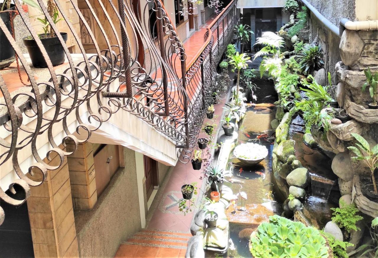 Arwiga Hotel Bandung Exterior foto